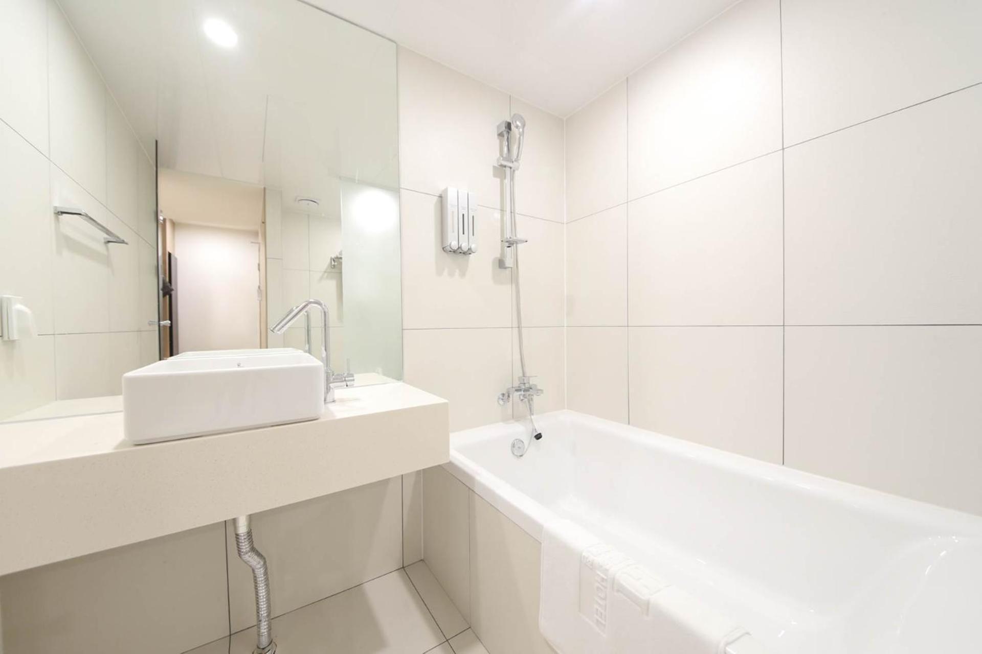 Busan H-Avenue Hotel Seomyeon Station Dış mekan fotoğraf